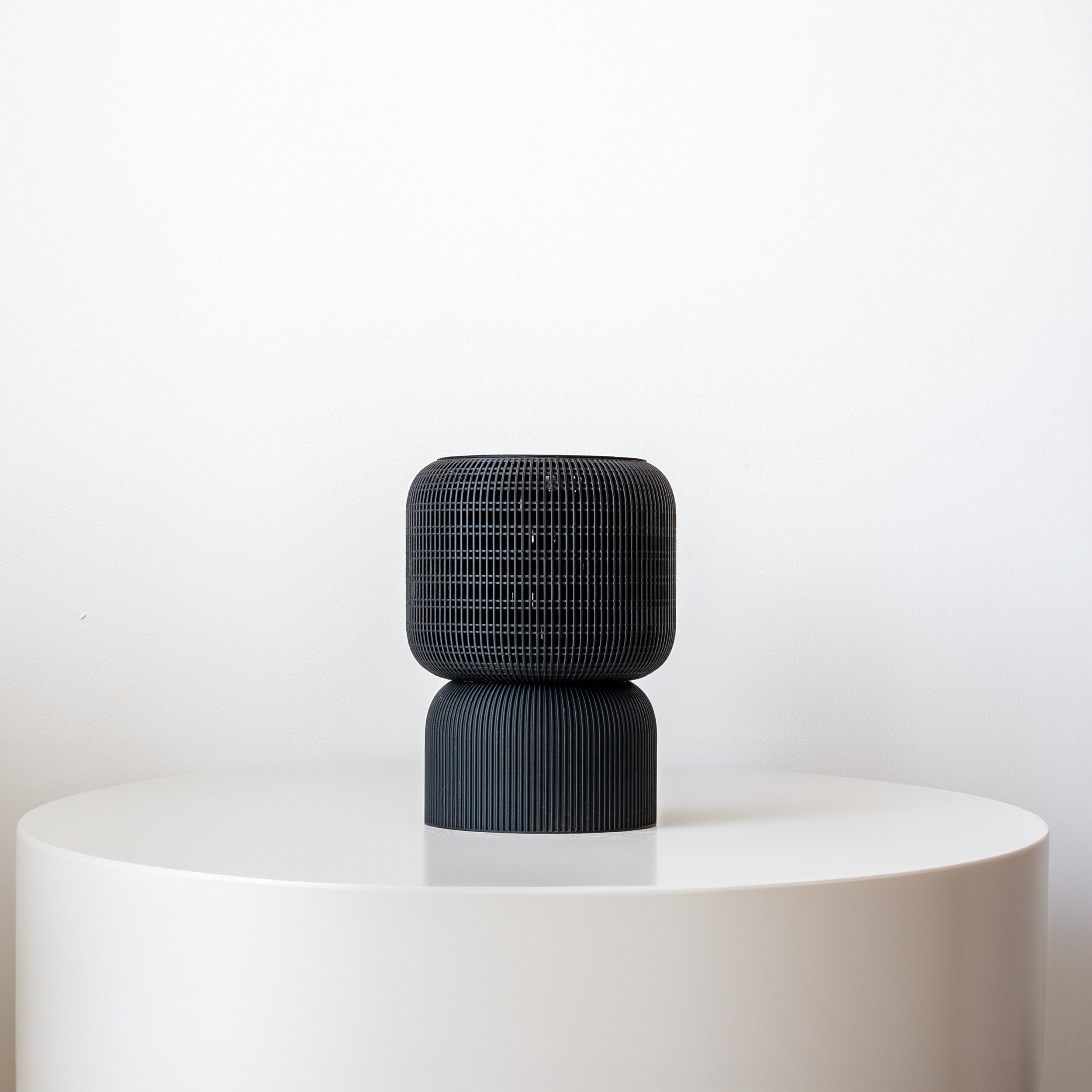 COCOON SELF-WATERING PLANTER - VerdiPot