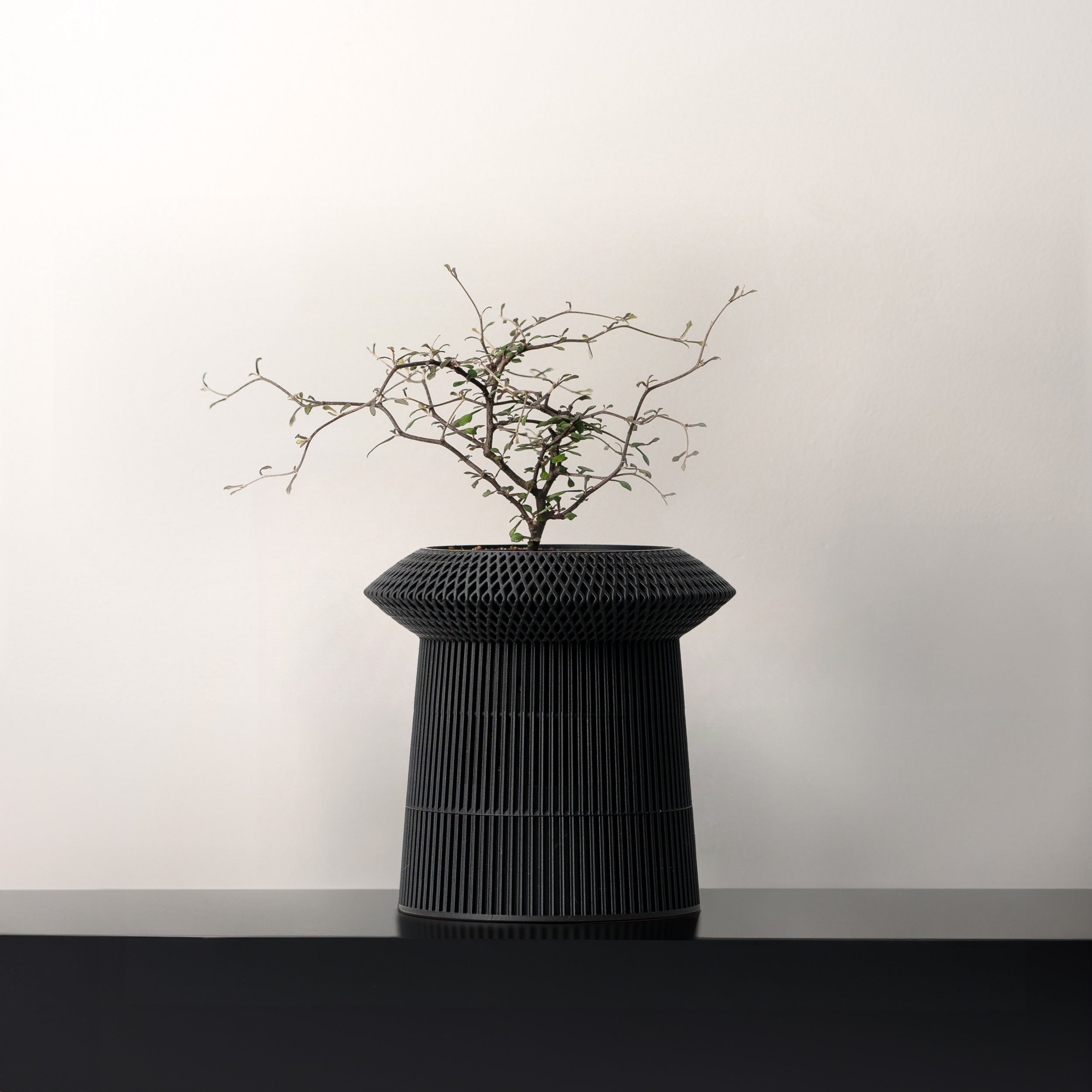 black self watering planter VerdiPot® Revolve Self-Watering & Air Pruning Planter