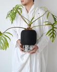 PEBBLE SELF-WATERING & AIR PRUNING PLANTER - BLACK - VerdiPot