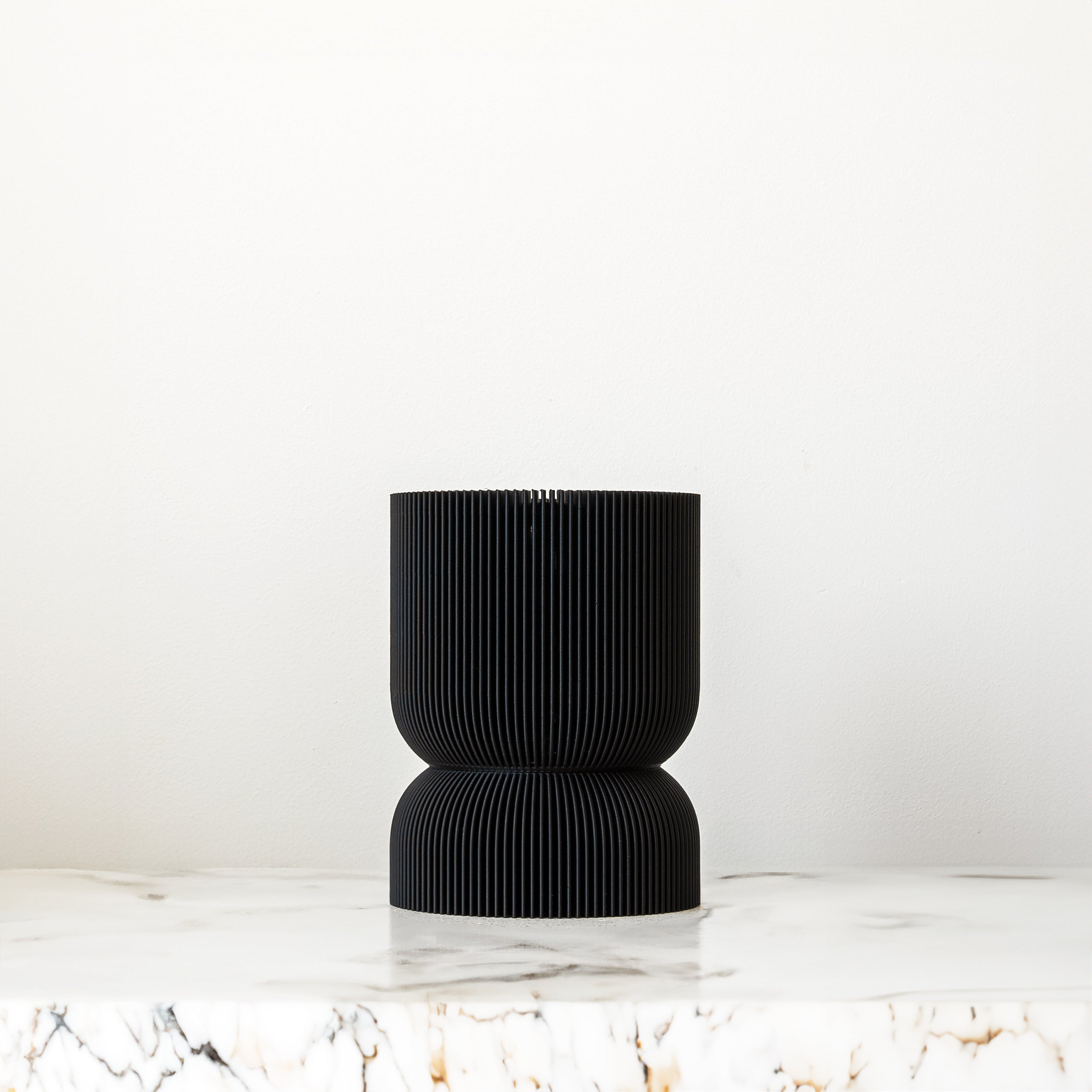 REFLECTION SELF-WATERING PLANTER - VerdiPot