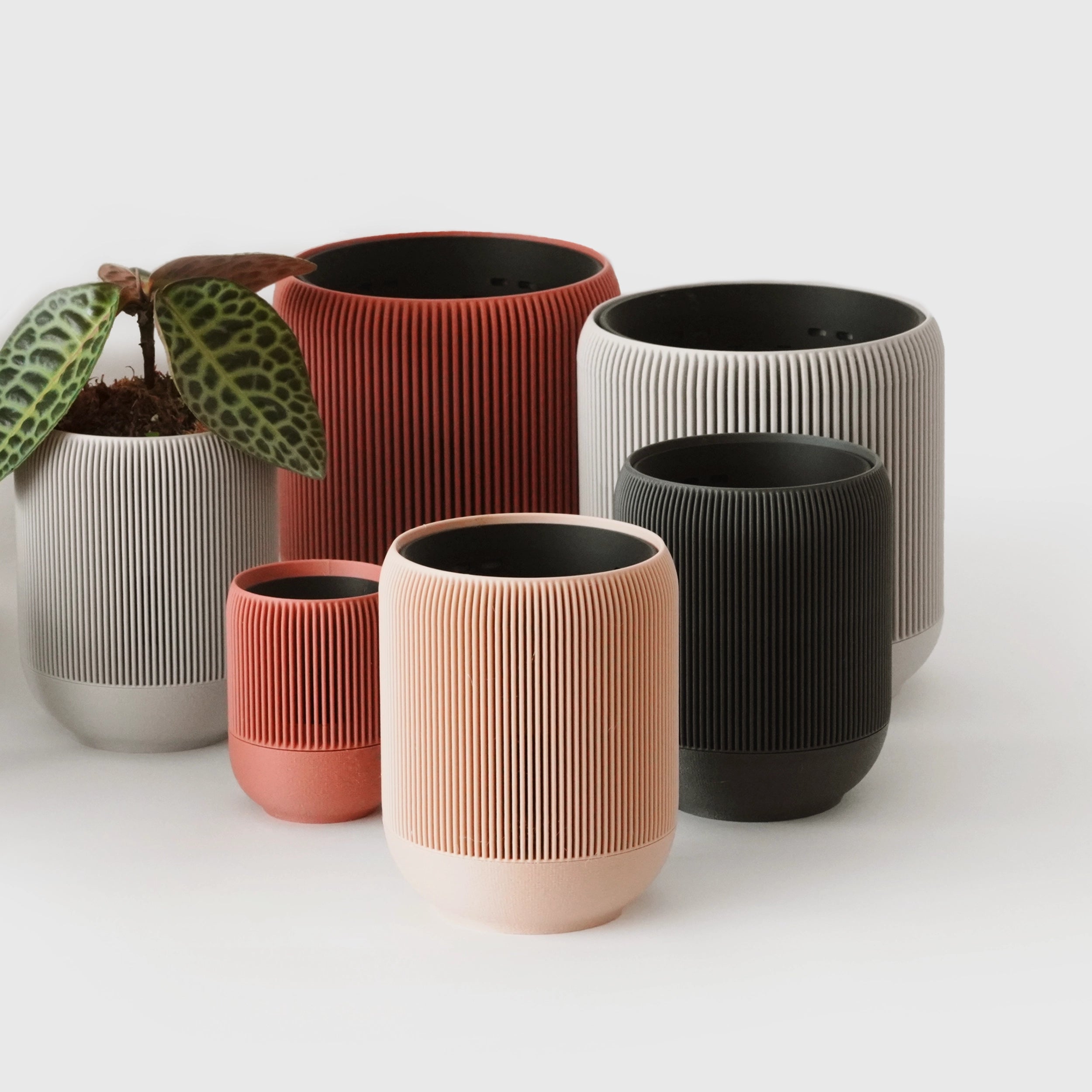 LINA SELF-WATERING & AIR PRUNING PLANTER - SAND - VerdiPot
